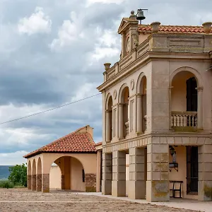 https://finca-casa-rural-de-la-mata.besthotelstoledo.com